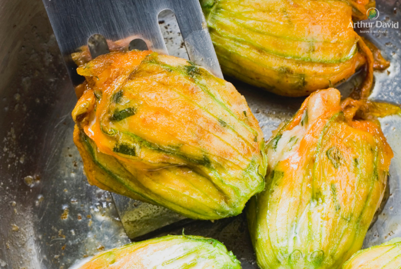 Stuffed Courgette Flowers